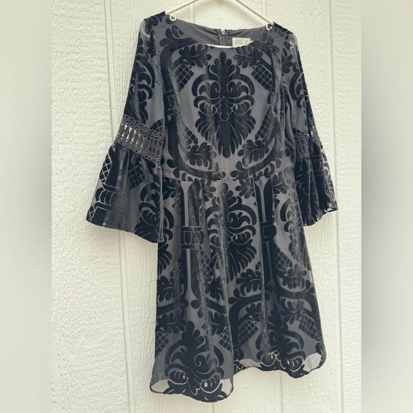 Eliza J. Bell Sleeve Velvet Dress - Picture 1 of 10